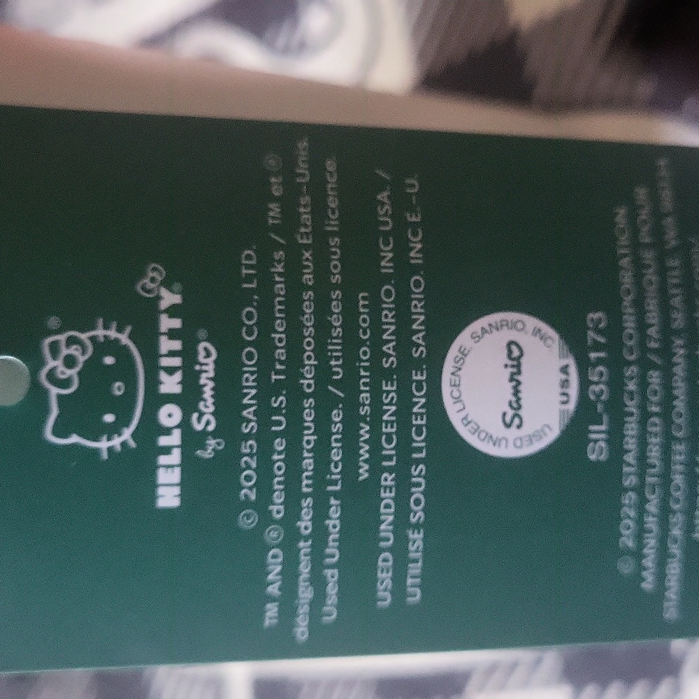 Miss Kitty  Quad Starbucks Baggrd Tagged Adorable Free Gifts White Green Top - Picture 4 of 9